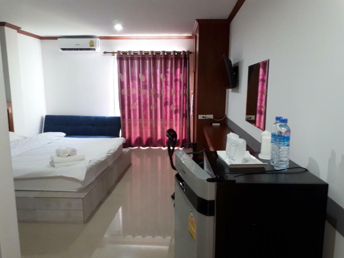 Jumpa Resort Hotel Пхитсанулок Экстерьер фото